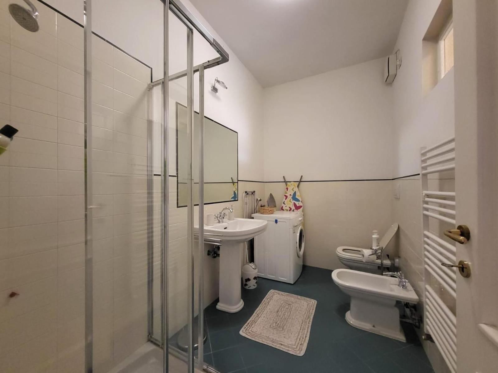 Le Antiche Scale 9 Apartment ลุคคา ภายนอก รูปภาพ